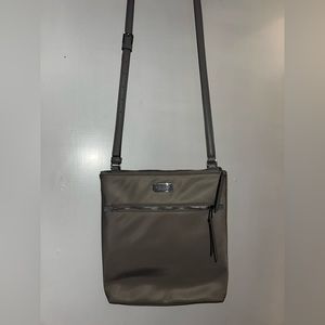 Kate spade crossbody purse